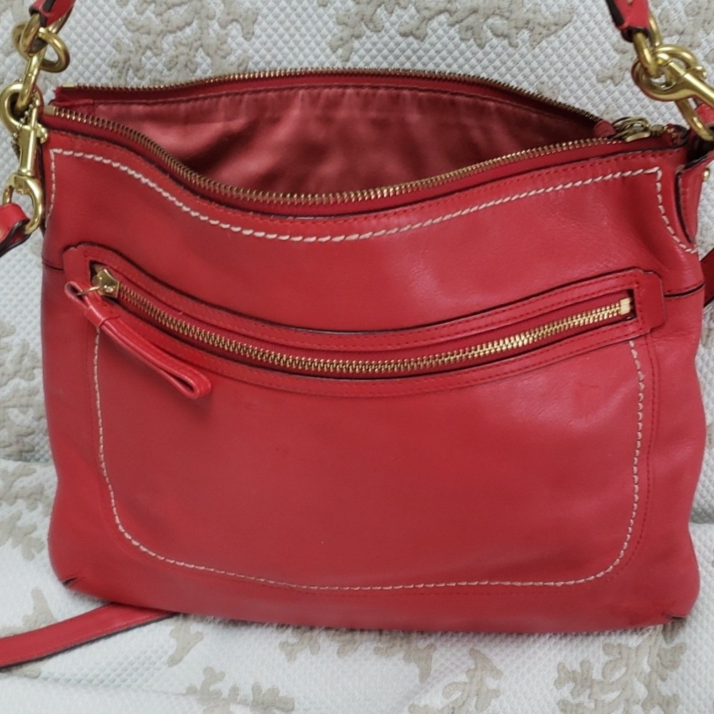 COACH Poppy Perri Hippie Red Leather Shoulder Bag